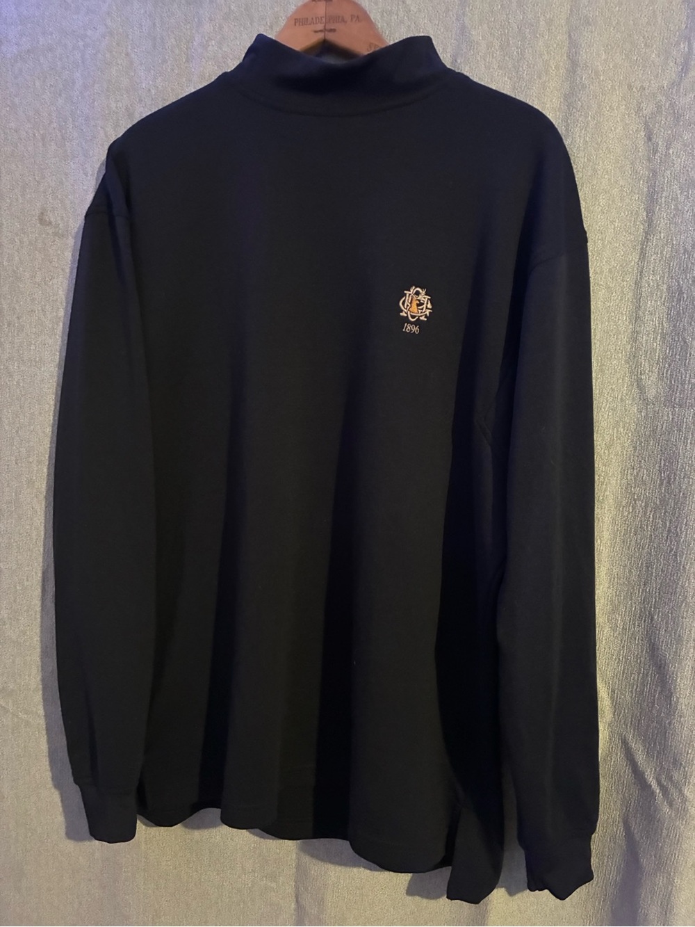 FootJoy Black Top with Gold and White Embroidery
